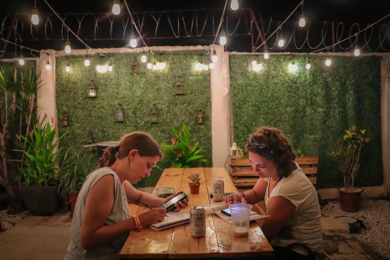 Hostal My Green House ลิเบเรีย ภายนอก รูปภาพ