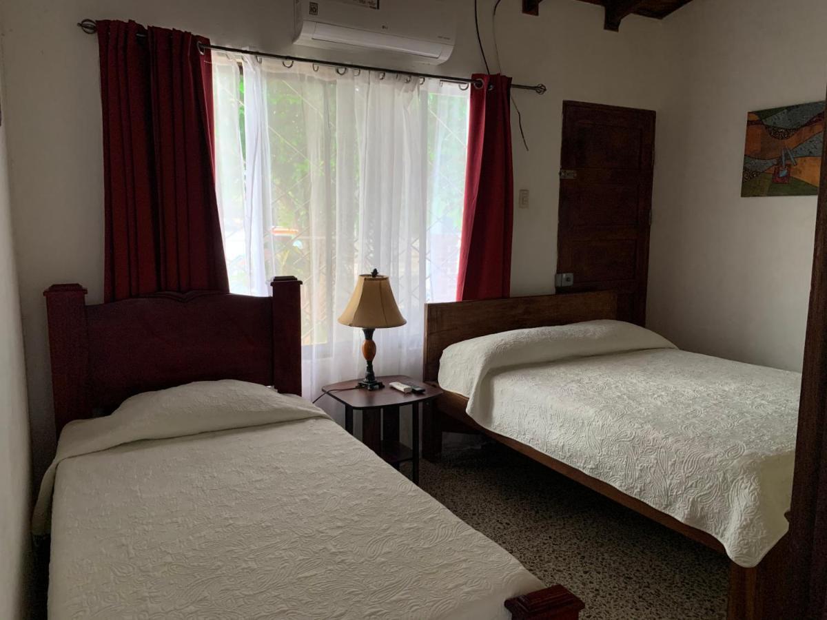 Hostal My Green House ลิเบเรีย ภายนอก รูปภาพ