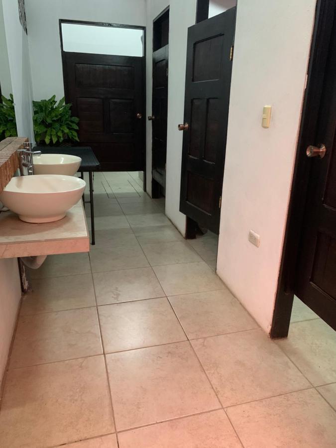Hostal My Green House ลิเบเรีย ภายนอก รูปภาพ