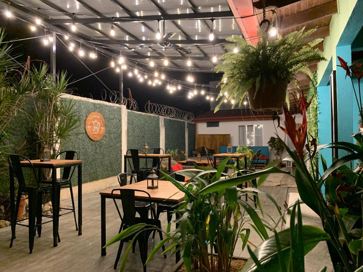 Hostal My Green House ลิเบเรีย ภายนอก รูปภาพ