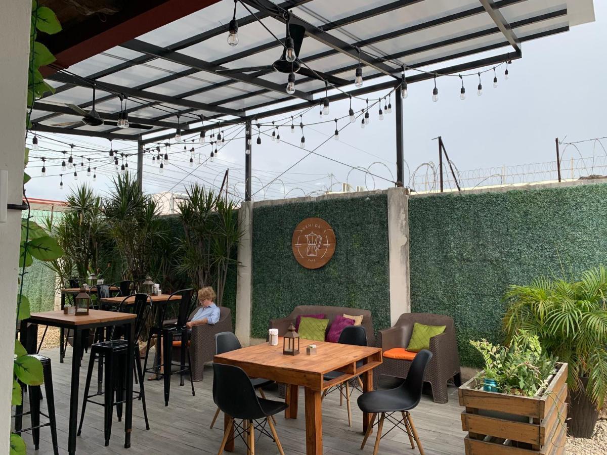 Hostal My Green House ลิเบเรีย ภายนอก รูปภาพ